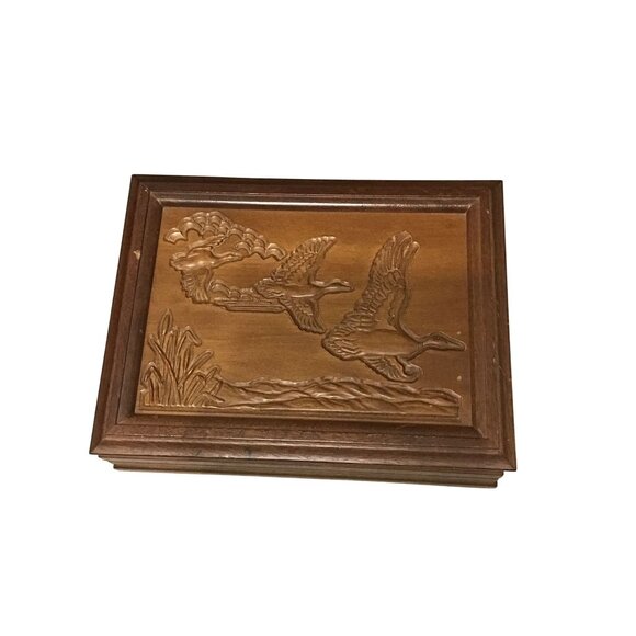 Hand-Carved Wooden Jewelry Box With Ducks Scene & Compartments - Picture 1 of 6